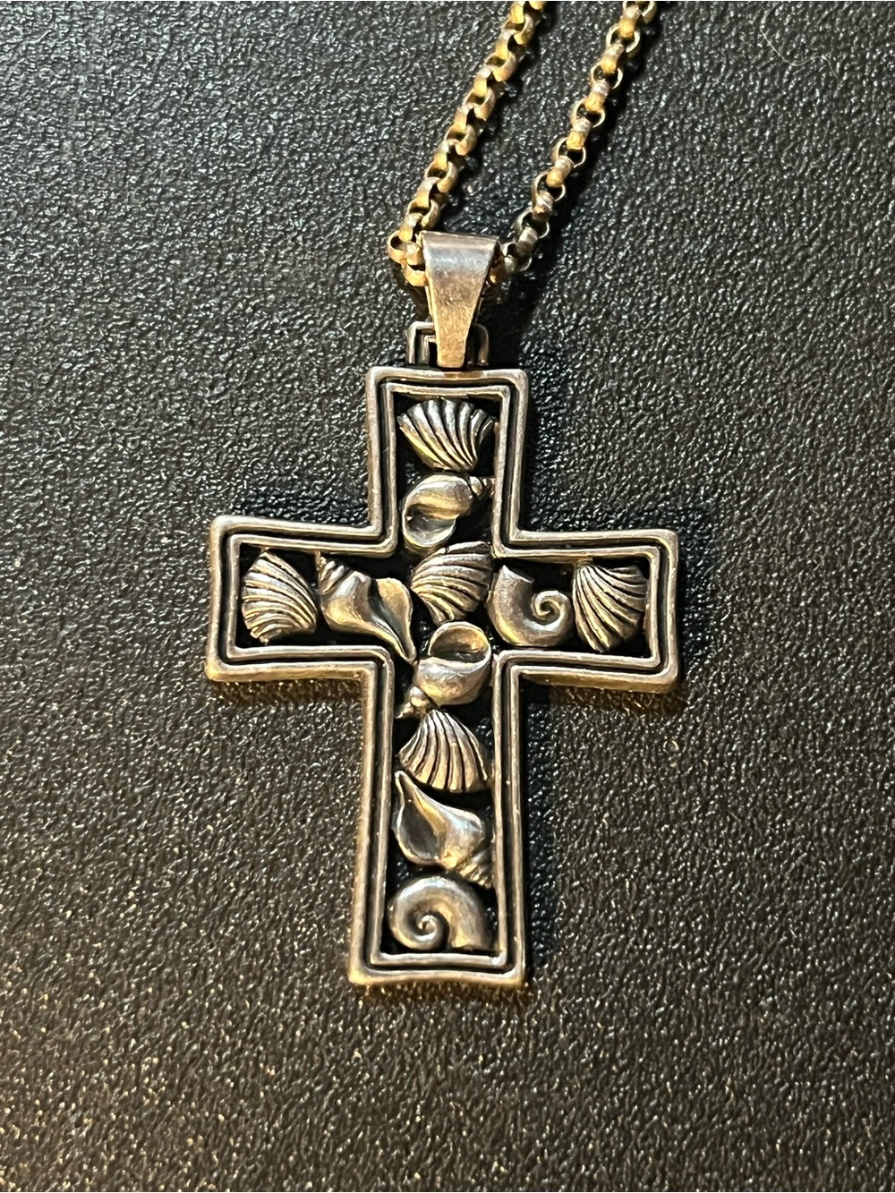 Retired James Avery Sterling seashell cross on 925 chain. - Picture 3 of 7